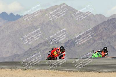 media/Nov-16-2025-Race Pace (Sun) [[8c5fa54630]]/Verified Riders/5-Turn 9 (1135am)/